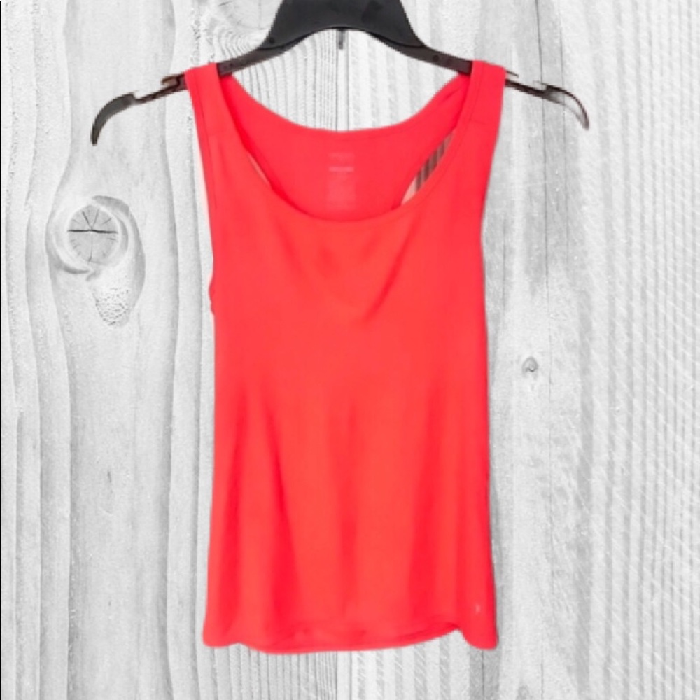 🍁 Neon Pink Workout Tank Top Danskin Now